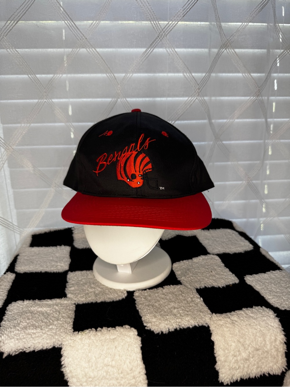 NWT Vintage Cincinnati Bengals Snapback Hat
Green Underbrim Team NFL